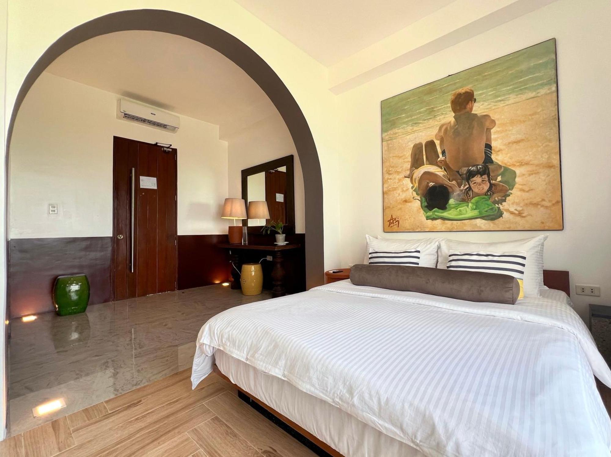 Palassa Private Residences Balabag  Habitación foto